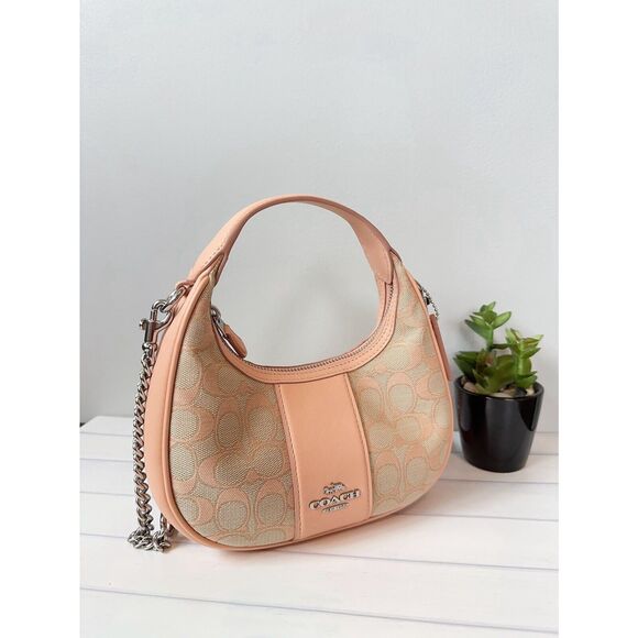 NWT Coach CT773 Carmen Mini Crossbody In Signature Jacquard In SV/Faded Blush - Picture 2 of 6